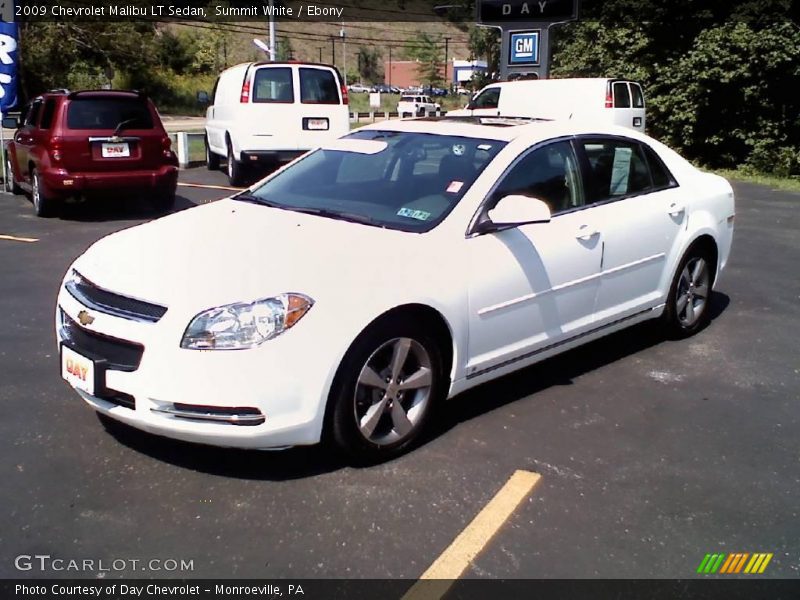 Summit White / Ebony 2009 Chevrolet Malibu LT Sedan