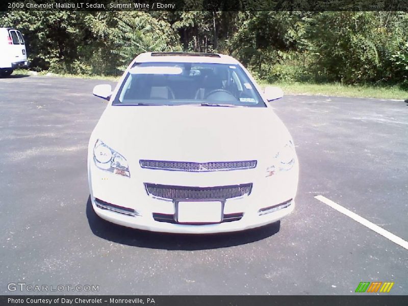 Summit White / Ebony 2009 Chevrolet Malibu LT Sedan