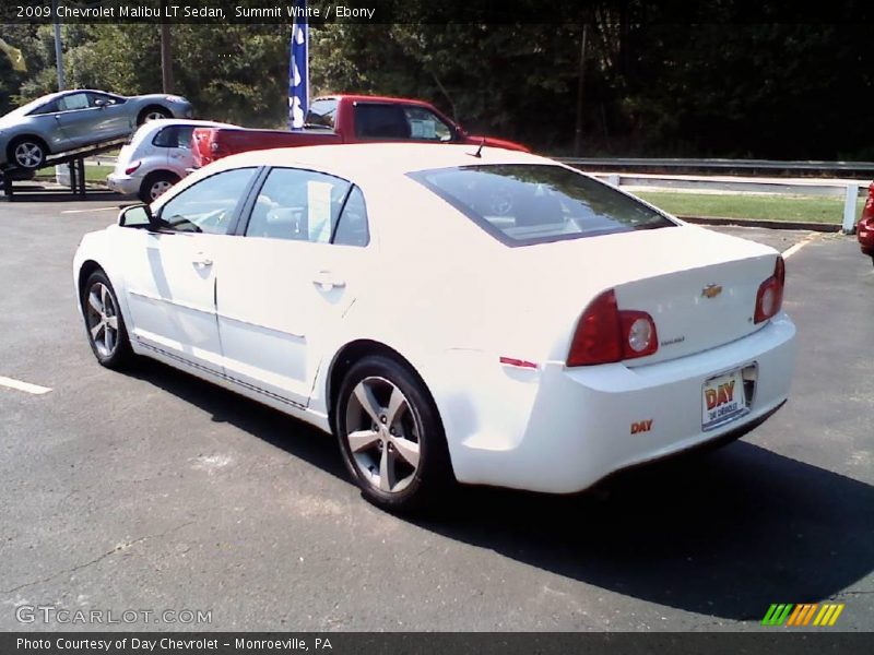Summit White / Ebony 2009 Chevrolet Malibu LT Sedan