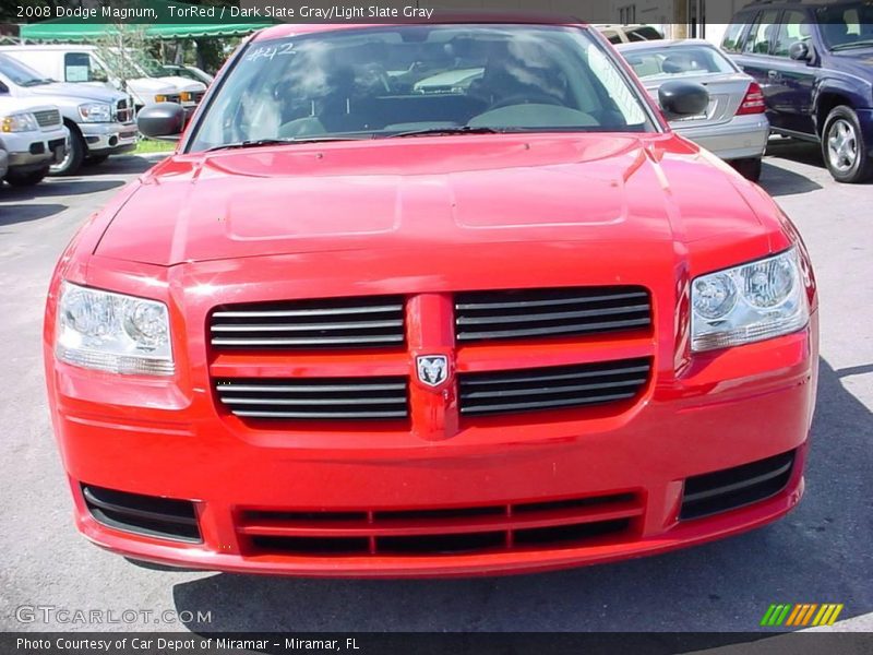 TorRed / Dark Slate Gray/Light Slate Gray 2008 Dodge Magnum