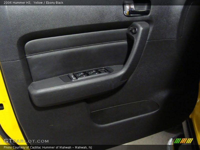 Yellow / Ebony Black 2006 Hummer H3