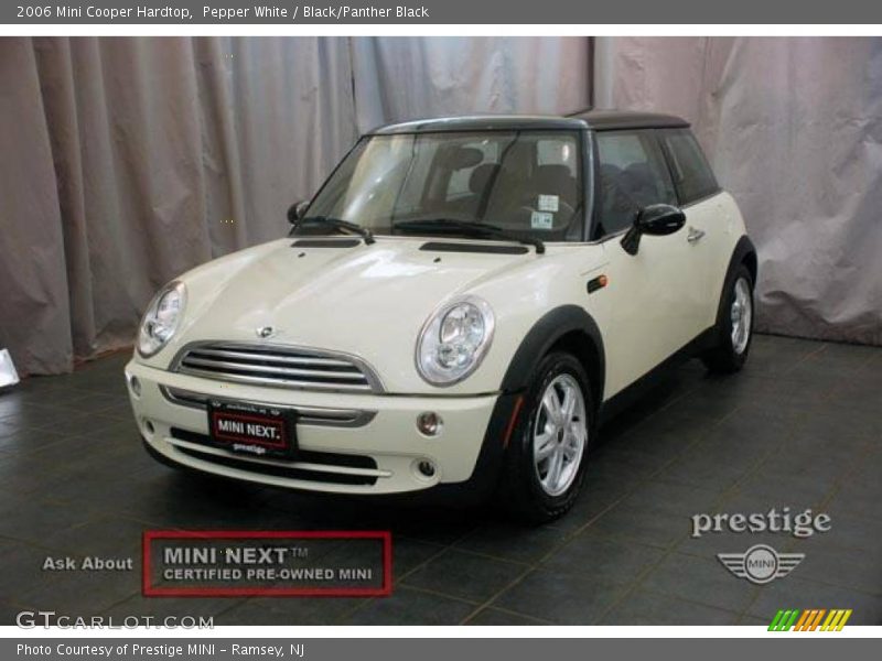 Pepper White / Black/Panther Black 2006 Mini Cooper Hardtop