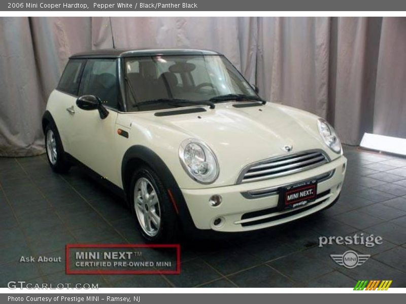 Pepper White / Black/Panther Black 2006 Mini Cooper Hardtop