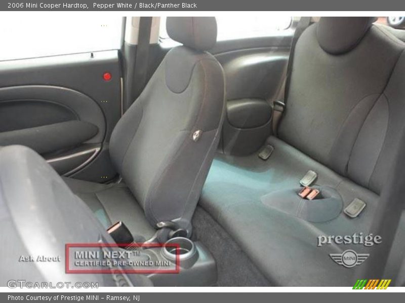 Pepper White / Black/Panther Black 2006 Mini Cooper Hardtop
