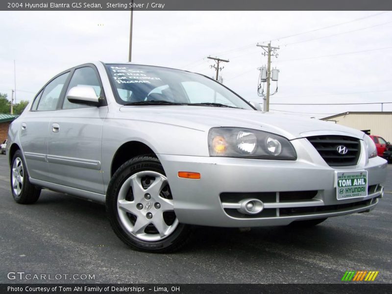 Sterling Silver / Gray 2004 Hyundai Elantra GLS Sedan