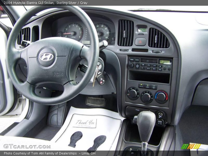 Sterling Silver / Gray 2004 Hyundai Elantra GLS Sedan