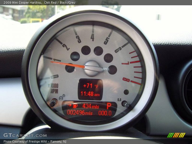 Chili Red / Black/Grey 2009 Mini Cooper Hardtop
