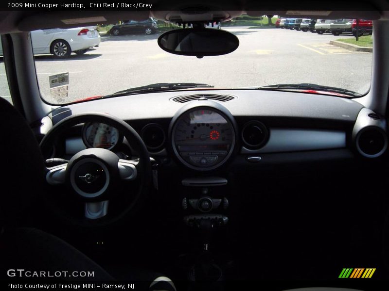 Chili Red / Black/Grey 2009 Mini Cooper Hardtop