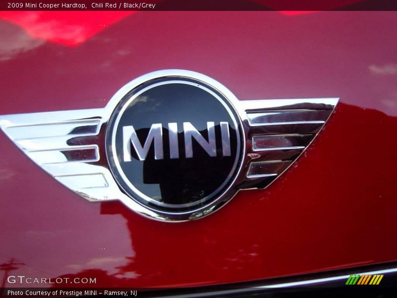 Chili Red / Black/Grey 2009 Mini Cooper Hardtop