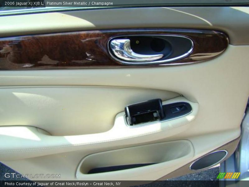 Platinum Silver Metallic / Champagne 2006 Jaguar XJ XJ8 L