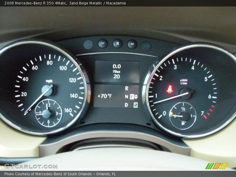 Sand Beige Metallic / Macadamia 2008 Mercedes-Benz R 350 4Matic