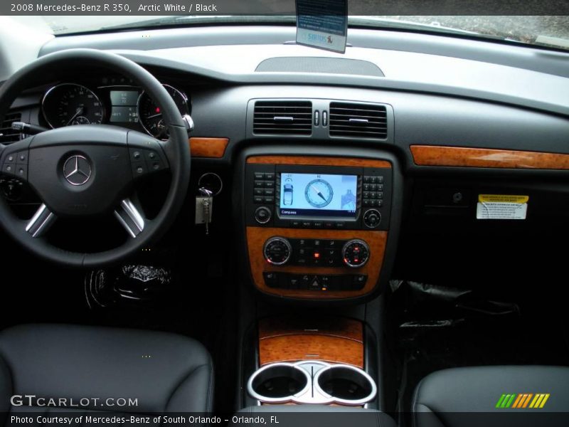 Arctic White / Black 2008 Mercedes-Benz R 350