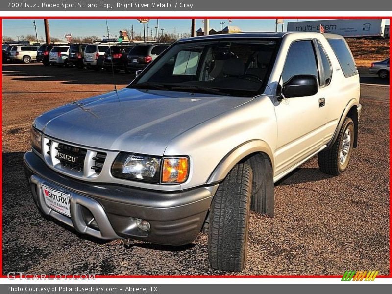 Bright Silver Metallic / Gray 2002 Isuzu Rodeo Sport S Hard Top