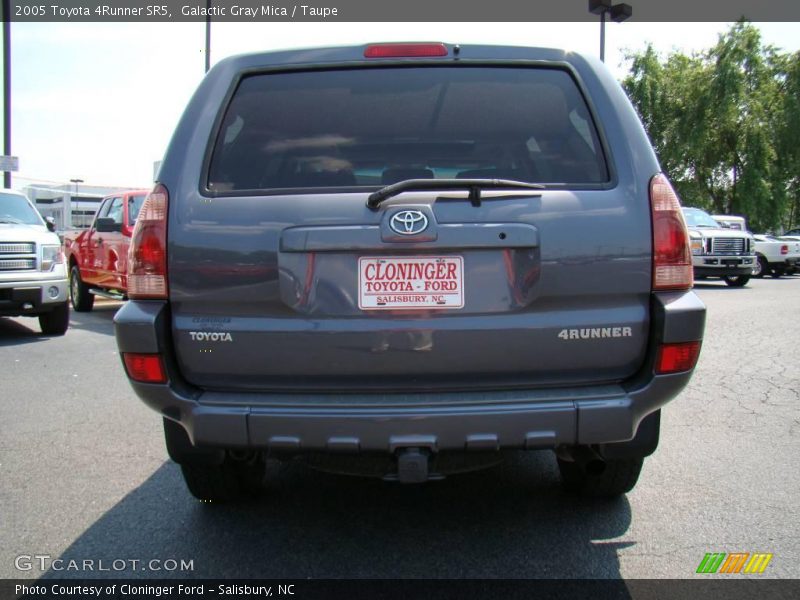 Galactic Gray Mica / Taupe 2005 Toyota 4Runner SR5