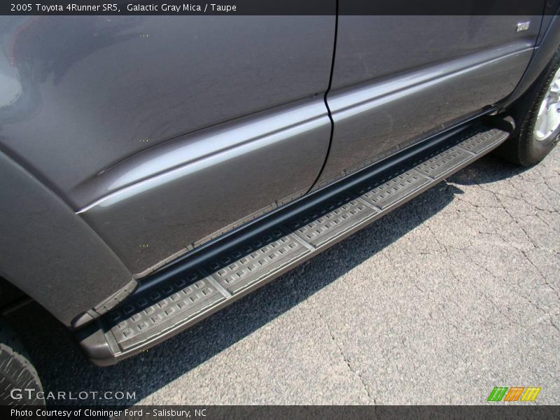 Galactic Gray Mica / Taupe 2005 Toyota 4Runner SR5