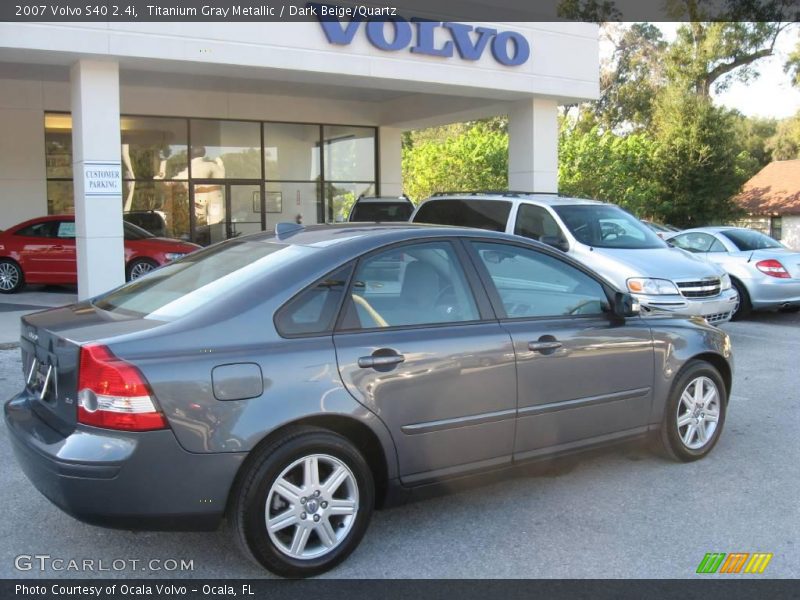 Titanium Gray Metallic / Dark Beige/Quartz 2007 Volvo S40 2.4i