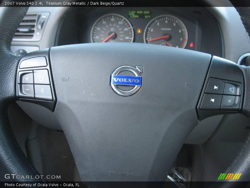 Titanium Gray Metallic / Dark Beige/Quartz 2007 Volvo S40 2.4i