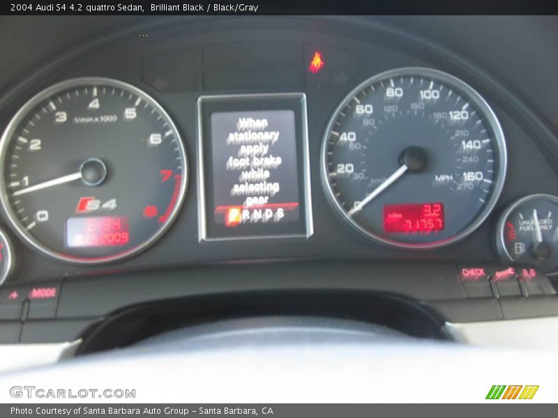 Brilliant Black / Black/Gray 2004 Audi S4 4.2 quattro Sedan
