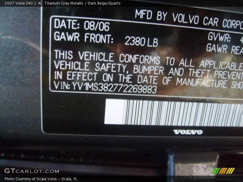 Titanium Gray Metallic / Dark Beige/Quartz 2007 Volvo S40 2.4i