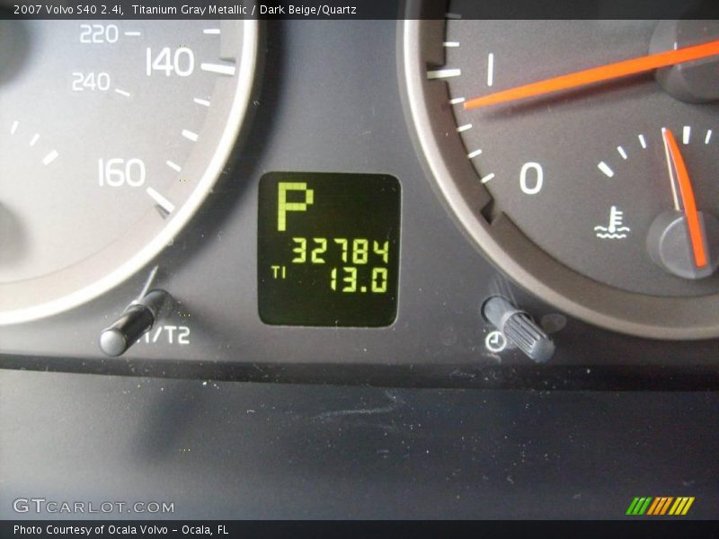 Titanium Gray Metallic / Dark Beige/Quartz 2007 Volvo S40 2.4i