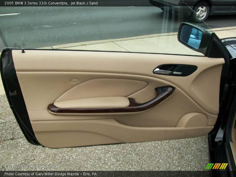 Jet Black / Sand 2005 BMW 3 Series 330i Convertible