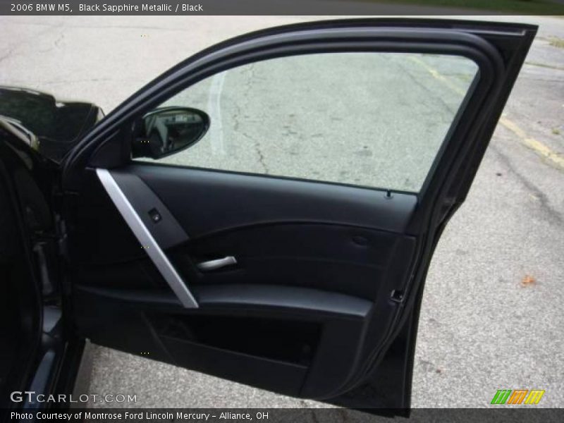 Black Sapphire Metallic / Black 2006 BMW M5