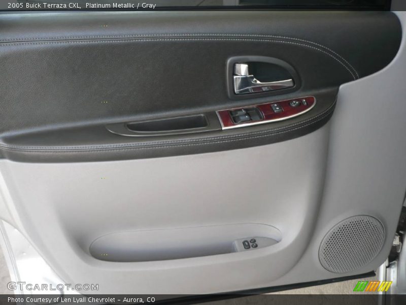 Platinum Metallic / Gray 2005 Buick Terraza CXL