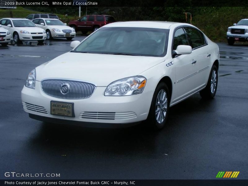 White Opal / Cocoa/Shale 2009 Buick Lucerne CXL