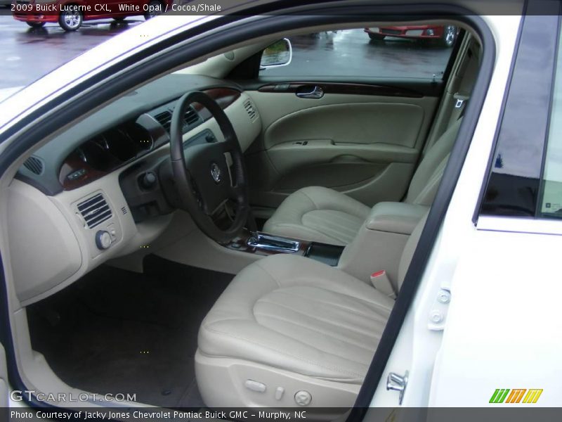 White Opal / Cocoa/Shale 2009 Buick Lucerne CXL