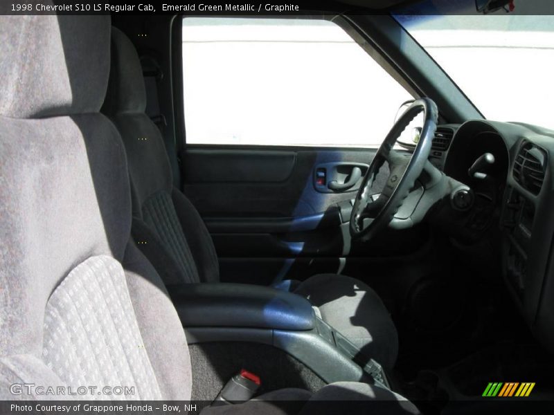 Emerald Green Metallic / Graphite 1998 Chevrolet S10 LS Regular Cab