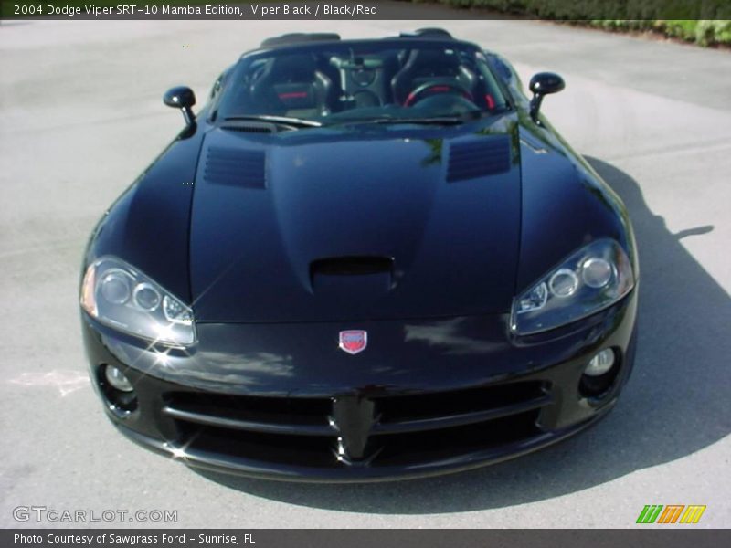 Viper Black / Black/Red 2004 Dodge Viper SRT-10 Mamba Edition