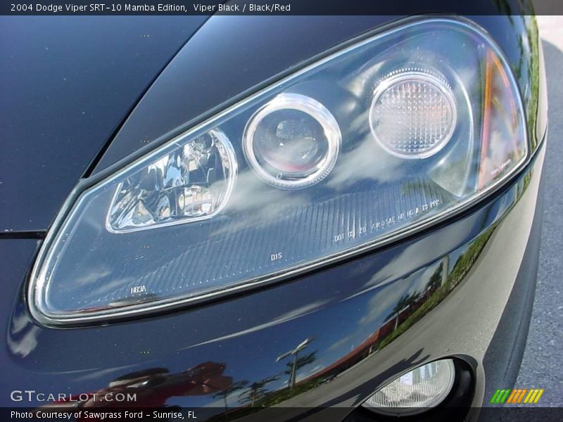 Viper Black / Black/Red 2004 Dodge Viper SRT-10 Mamba Edition