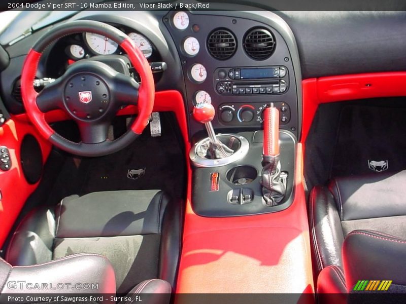 Viper Black / Black/Red 2004 Dodge Viper SRT-10 Mamba Edition