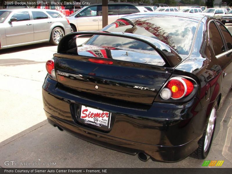 Black / Dark Slate Gray 2005 Dodge Neon SRT-4