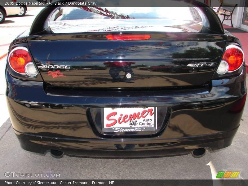 Black / Dark Slate Gray 2005 Dodge Neon SRT-4