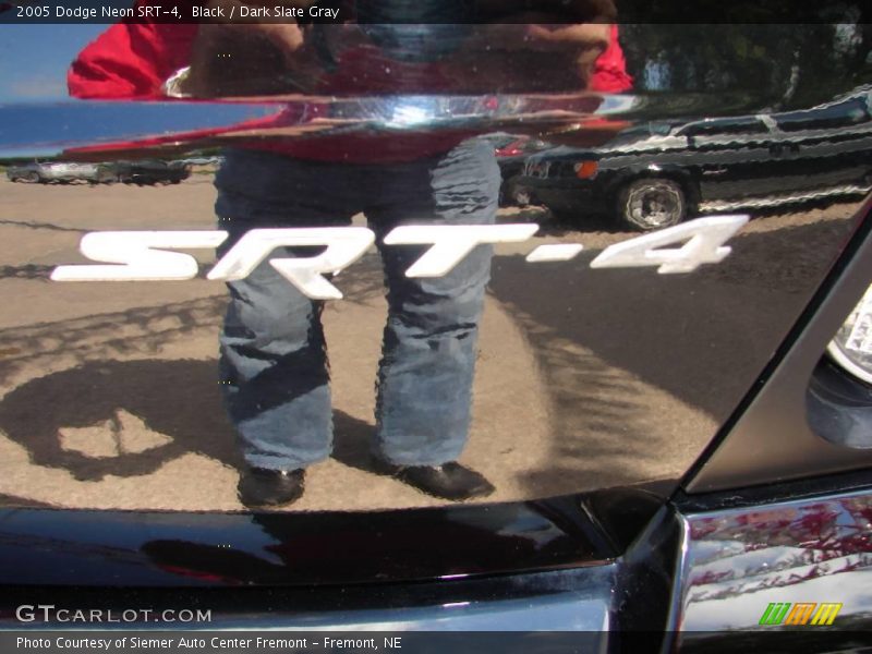 Black / Dark Slate Gray 2005 Dodge Neon SRT-4
