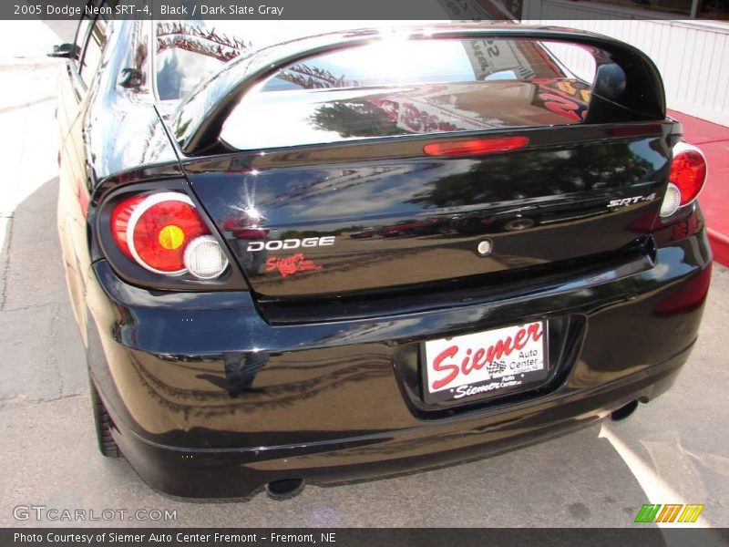 Black / Dark Slate Gray 2005 Dodge Neon SRT-4