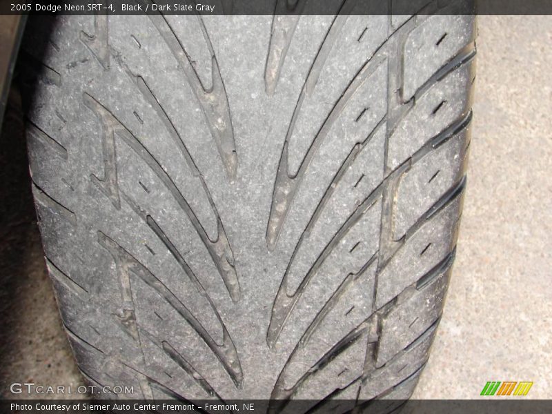 Black / Dark Slate Gray 2005 Dodge Neon SRT-4