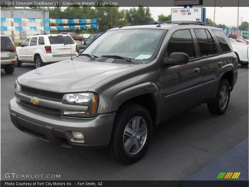 Graystone Metallic / Light Gray 2005 Chevrolet TrailBlazer LT