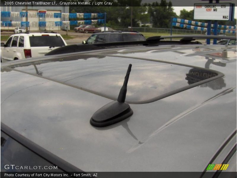 Graystone Metallic / Light Gray 2005 Chevrolet TrailBlazer LT