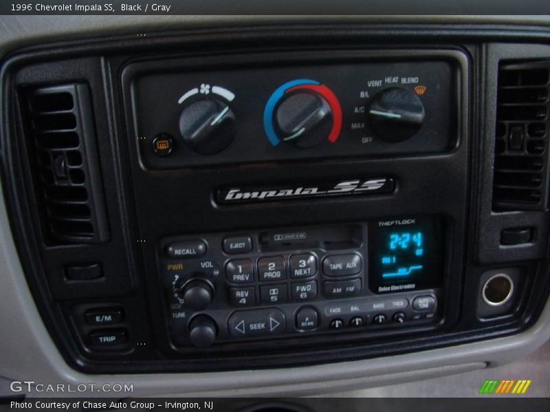 Black / Gray 1996 Chevrolet Impala SS