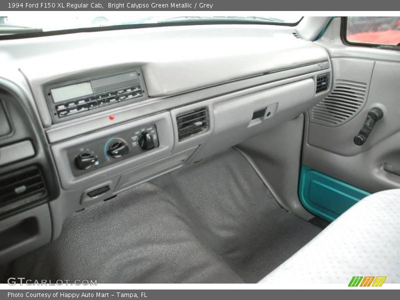 Bright Calypso Green Metallic / Grey 1994 Ford F150 XL Regular Cab