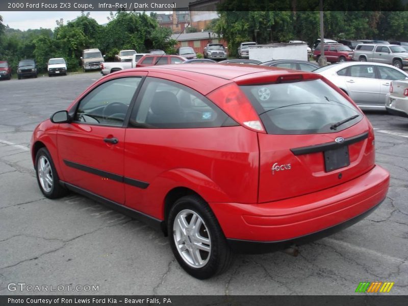 Infra-Red / Dark Charcoal 2000 Ford Focus ZX3 Coupe