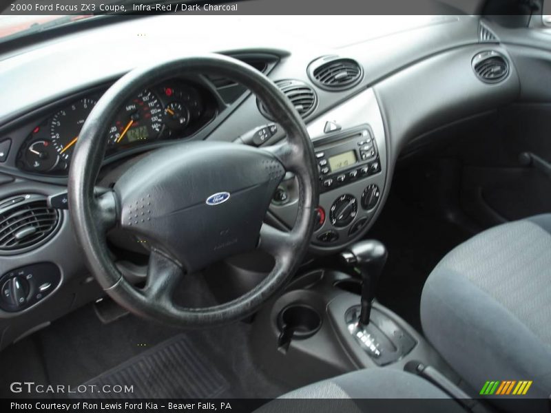 Infra-Red / Dark Charcoal 2000 Ford Focus ZX3 Coupe