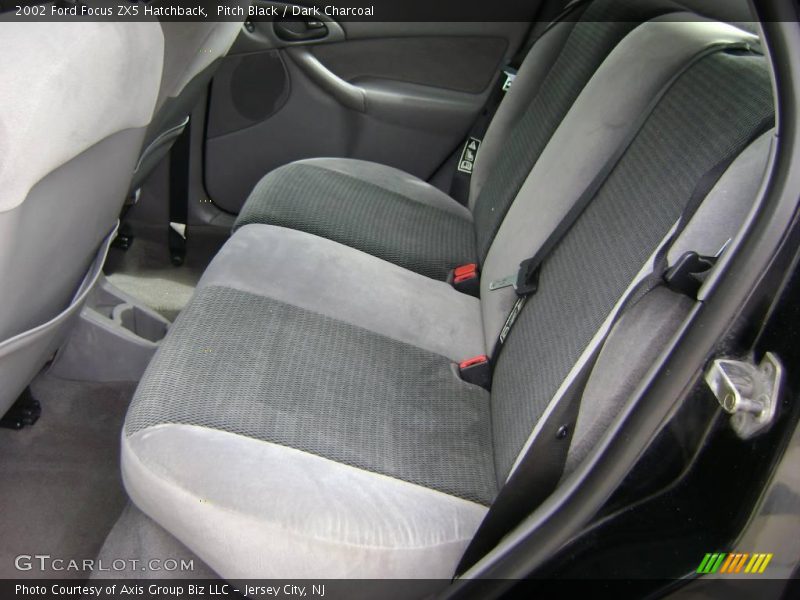 Pitch Black / Dark Charcoal 2002 Ford Focus ZX5 Hatchback