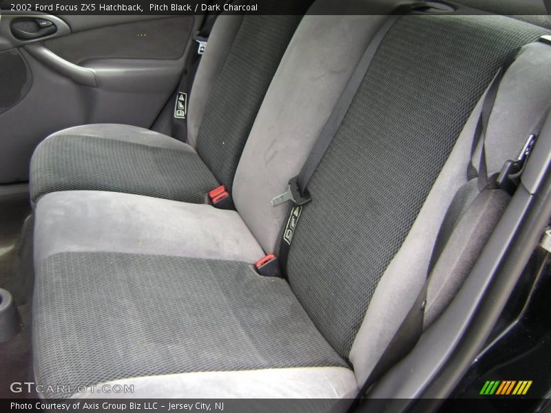 Pitch Black / Dark Charcoal 2002 Ford Focus ZX5 Hatchback