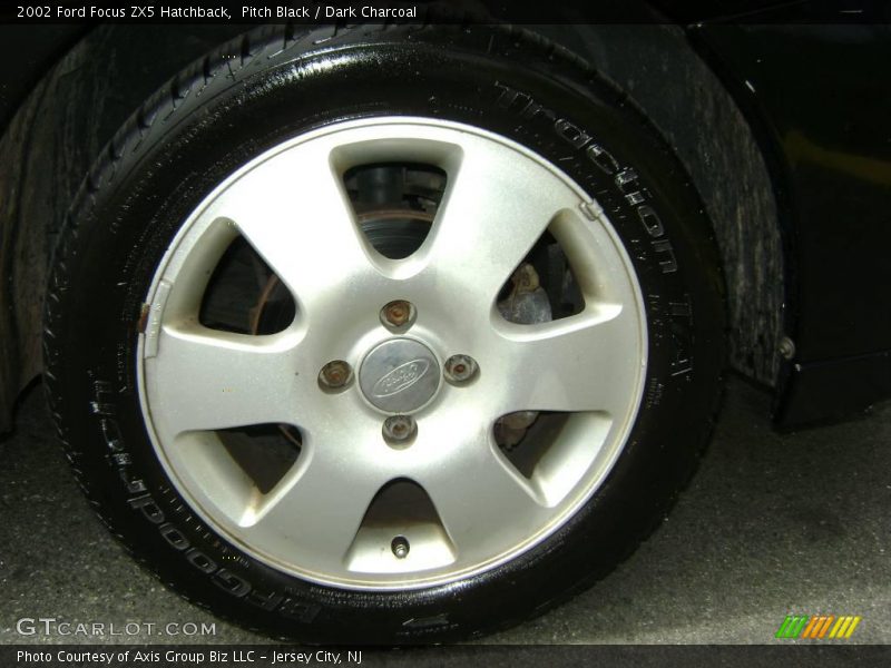 Pitch Black / Dark Charcoal 2002 Ford Focus ZX5 Hatchback