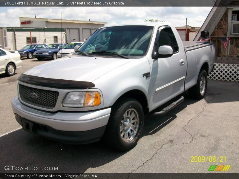 Silver Metallic / Medium Graphite 2001 Ford F150 XLT Regular Cab