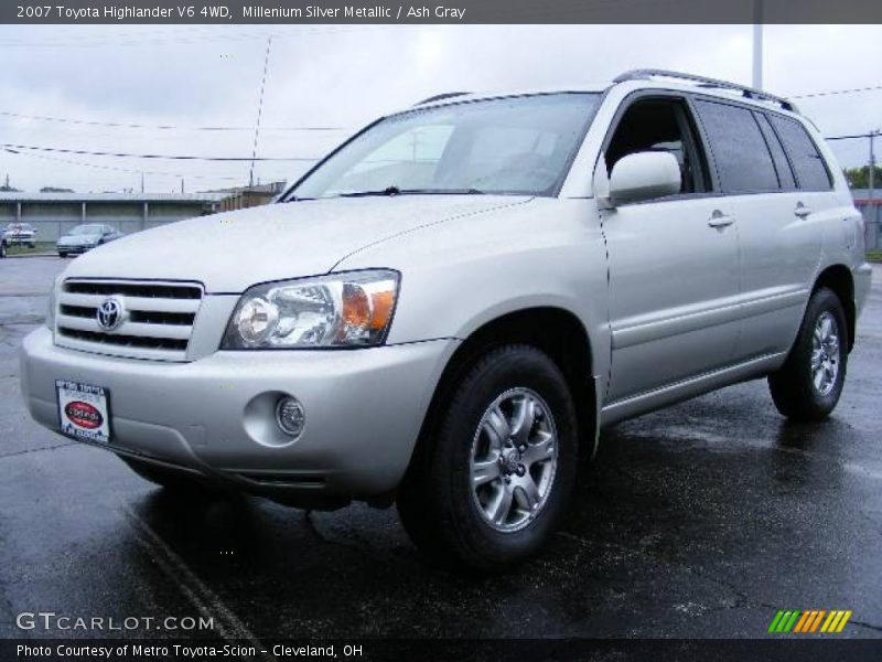 Millenium Silver Metallic / Ash Gray 2007 Toyota Highlander V6 4WD
