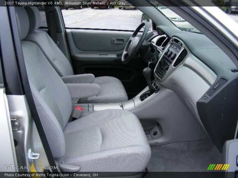 Millenium Silver Metallic / Ash Gray 2007 Toyota Highlander V6 4WD